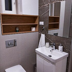 Sunny Oasis Apartment 10a Bathroom, Belgrade